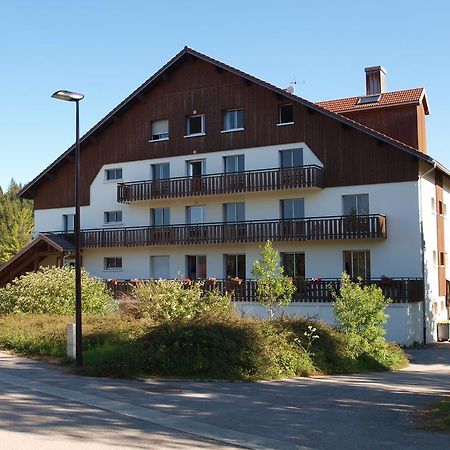 La Roche Du Tresor Village Vacances Longevilles-Mont-dʼOr Exteriér fotografie